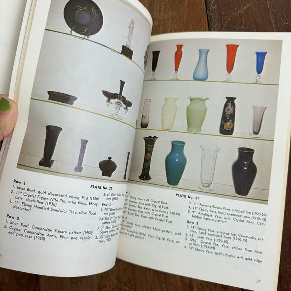 The Cambridge Glass‎ Book with Price Guide By Harold And Judy Bennett 1970 - Picture 10 of 12